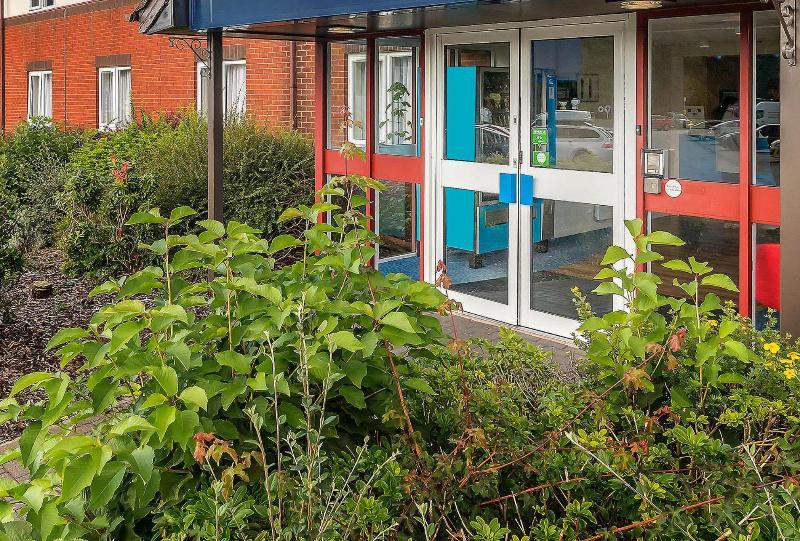 Travelodge Manchester Birch M62 Eastbound Heywood Екстериор снимка