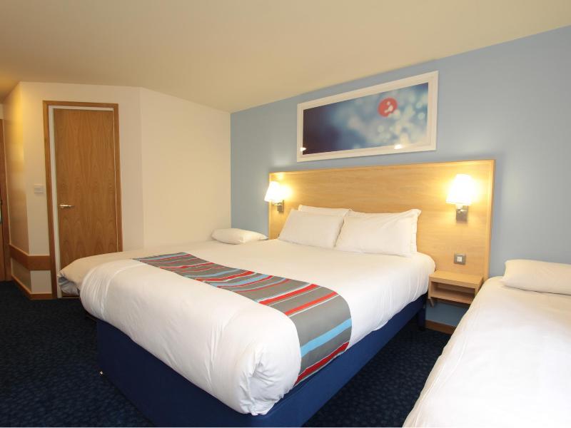 Travelodge Manchester Birch M62 Eastbound Heywood Екстериор снимка